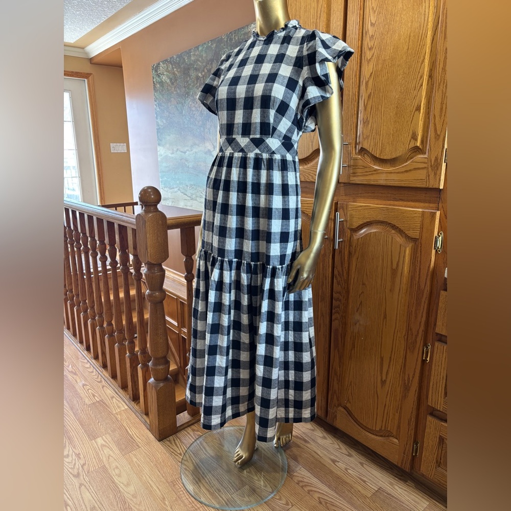 Checkered Maxi Dress - Picture 6 of 11